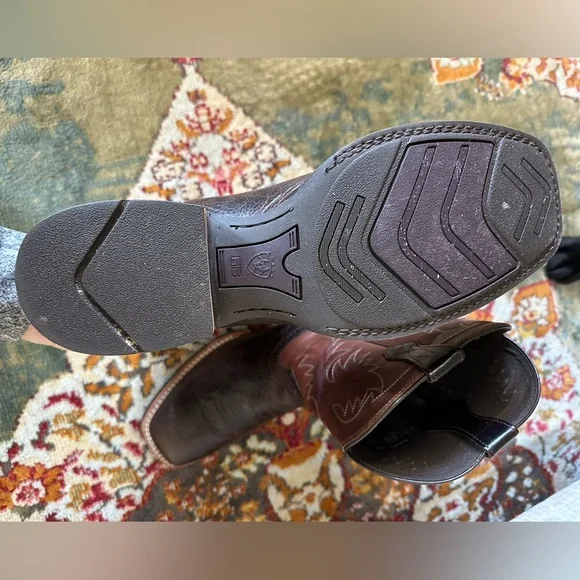 Men’s Ariat Square Toe Boots - Picture 6 of 6